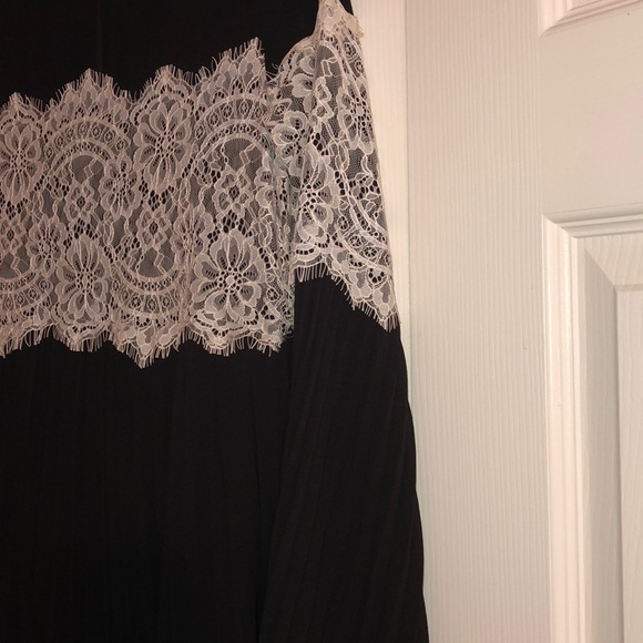 SOLD!! - Picture 3 of 4